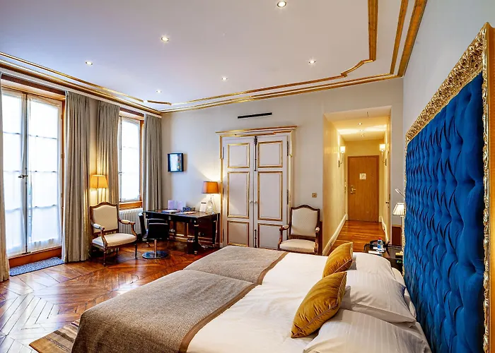 Executive King Room